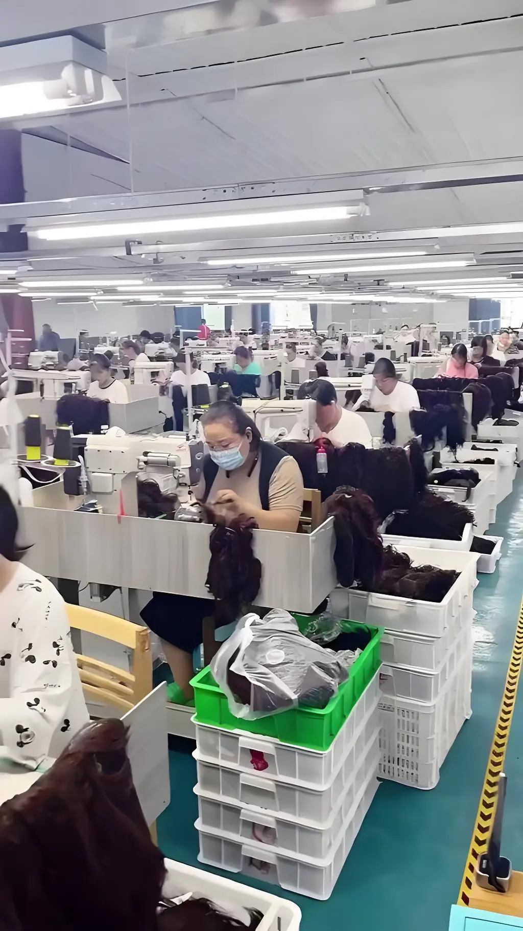 Synthetic wig manufacturing factory production line in Shaoyang China